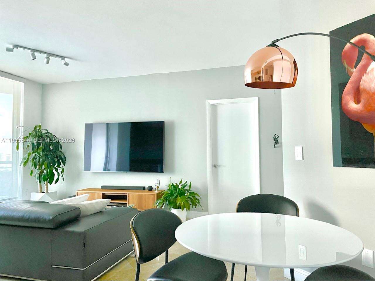 Wind By Neo at 350 Miami Ave, Miami, FL 33130 - For Rent photo 7