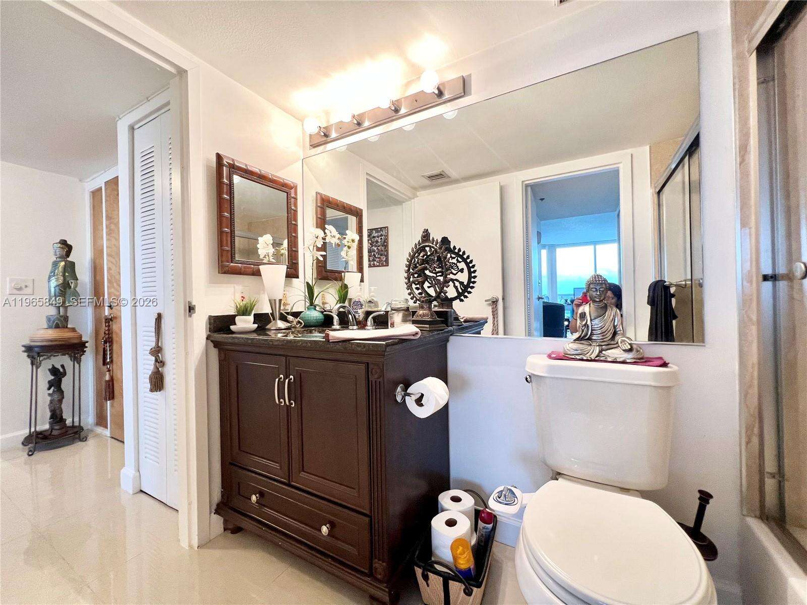 Grandview Palace at 7601 Treasure Dr, North Bay Village, FL 33141 - For Rent photo 12