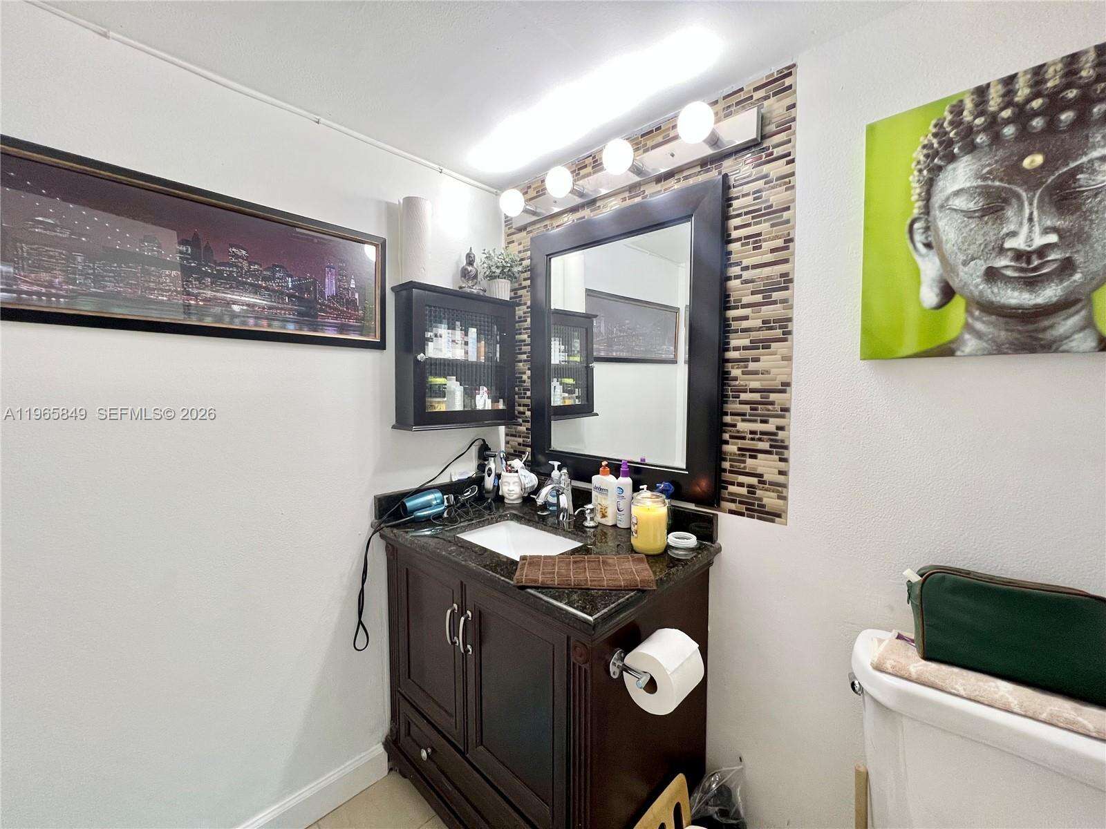 Grandview Palace at 7601 Treasure Dr, North Bay Village, FL 33141 - For Rent photo 17