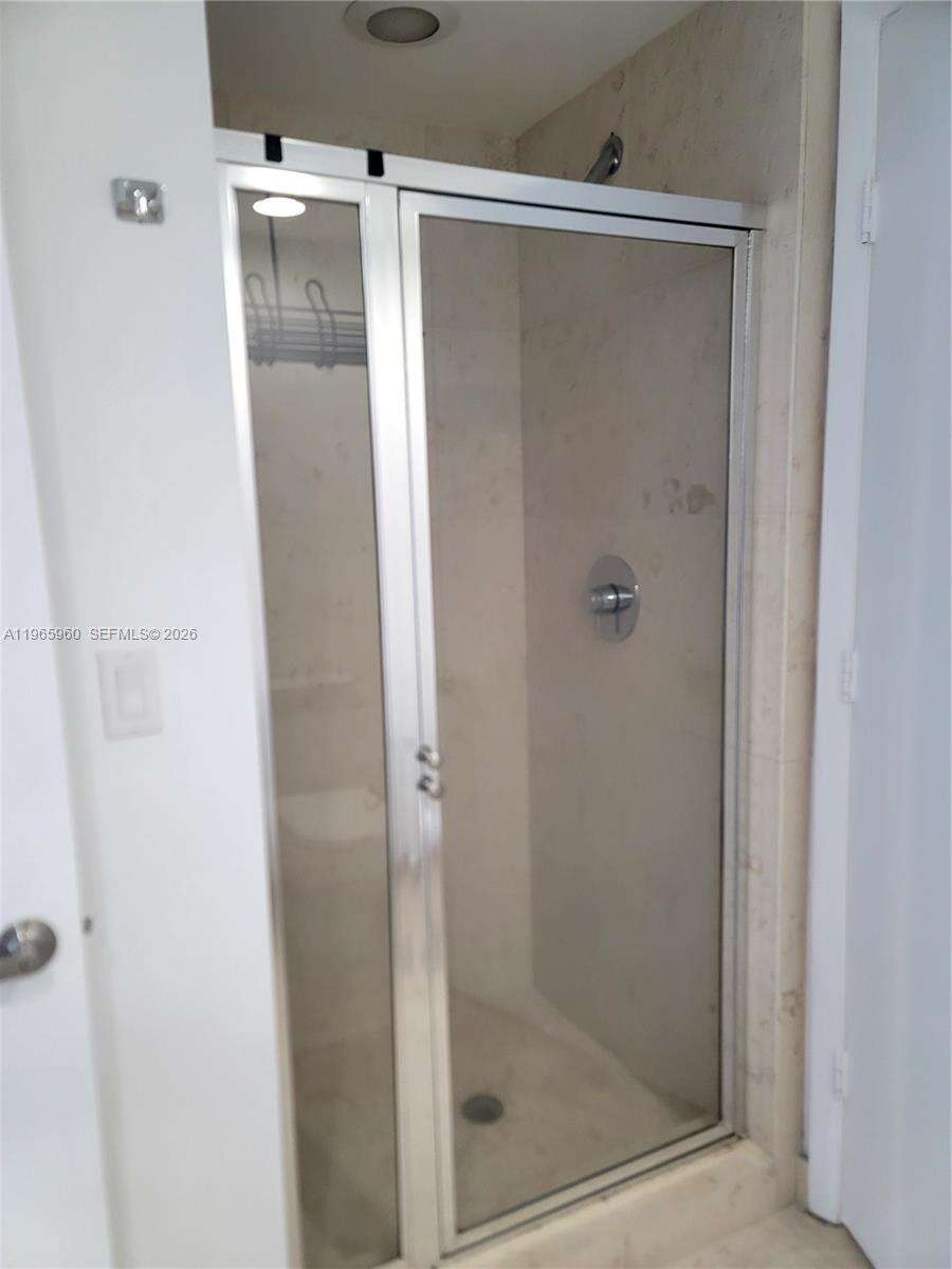 Icon Brickell 1 at 475 Brickell Ave, Miami, FL 33131 - For Rent photo 13