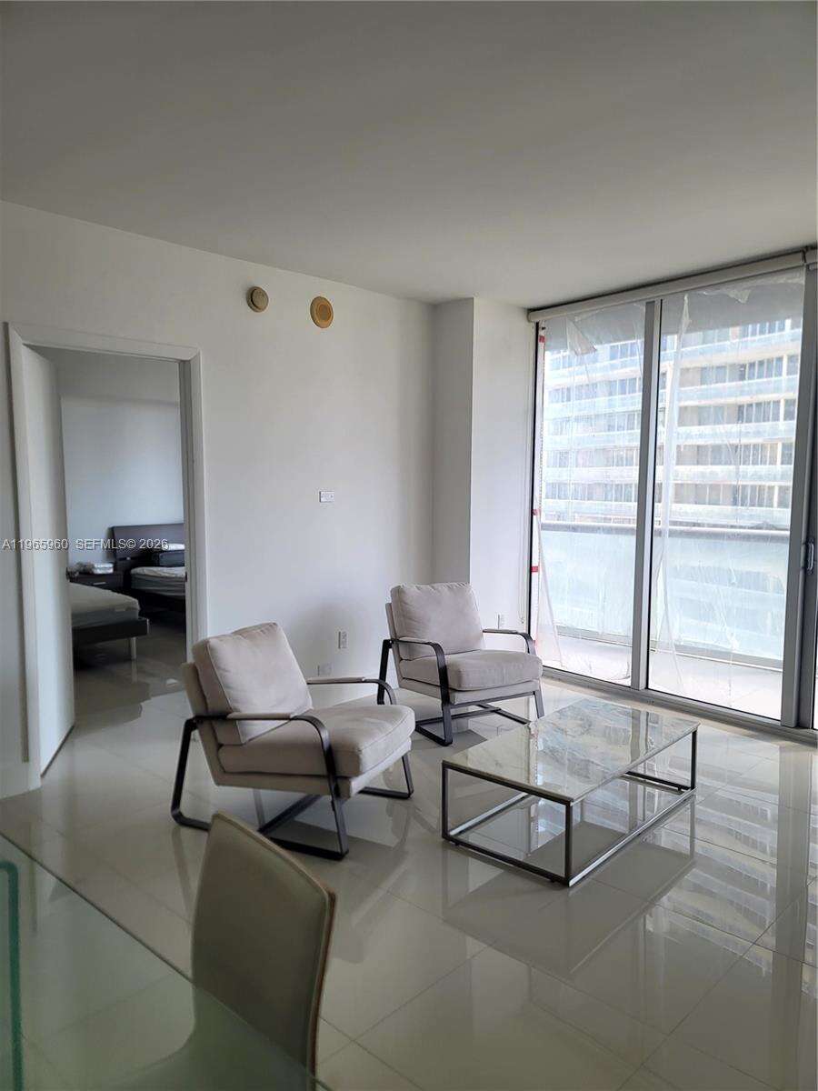 Icon Brickell 1 at 475 Brickell Ave, Miami, FL 33131 - For Rent photo 19