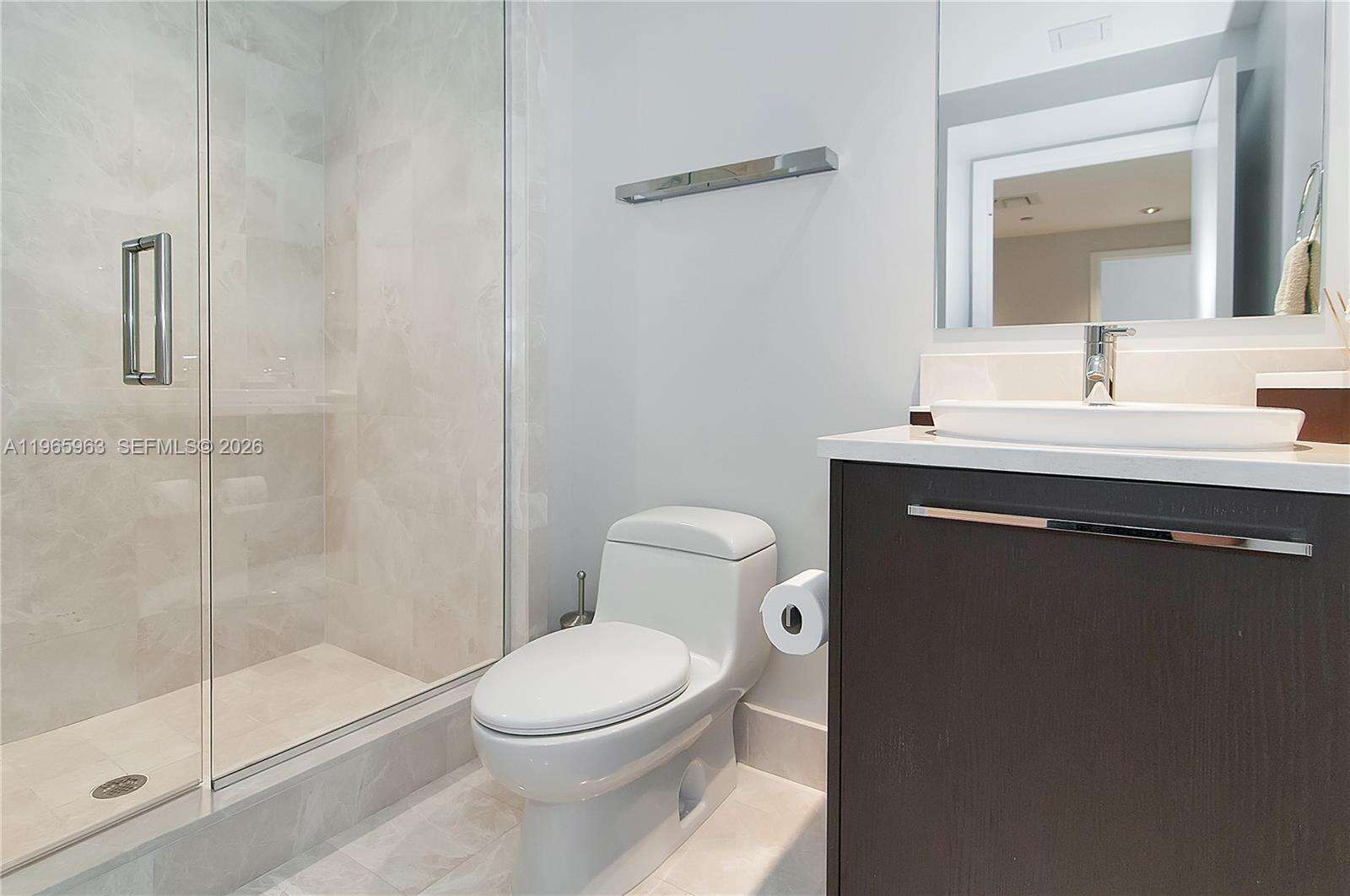 Jade Ocean at 17121 Collins Ave, Sunny Isles Beach, FL 33160 - For Rent photo 34