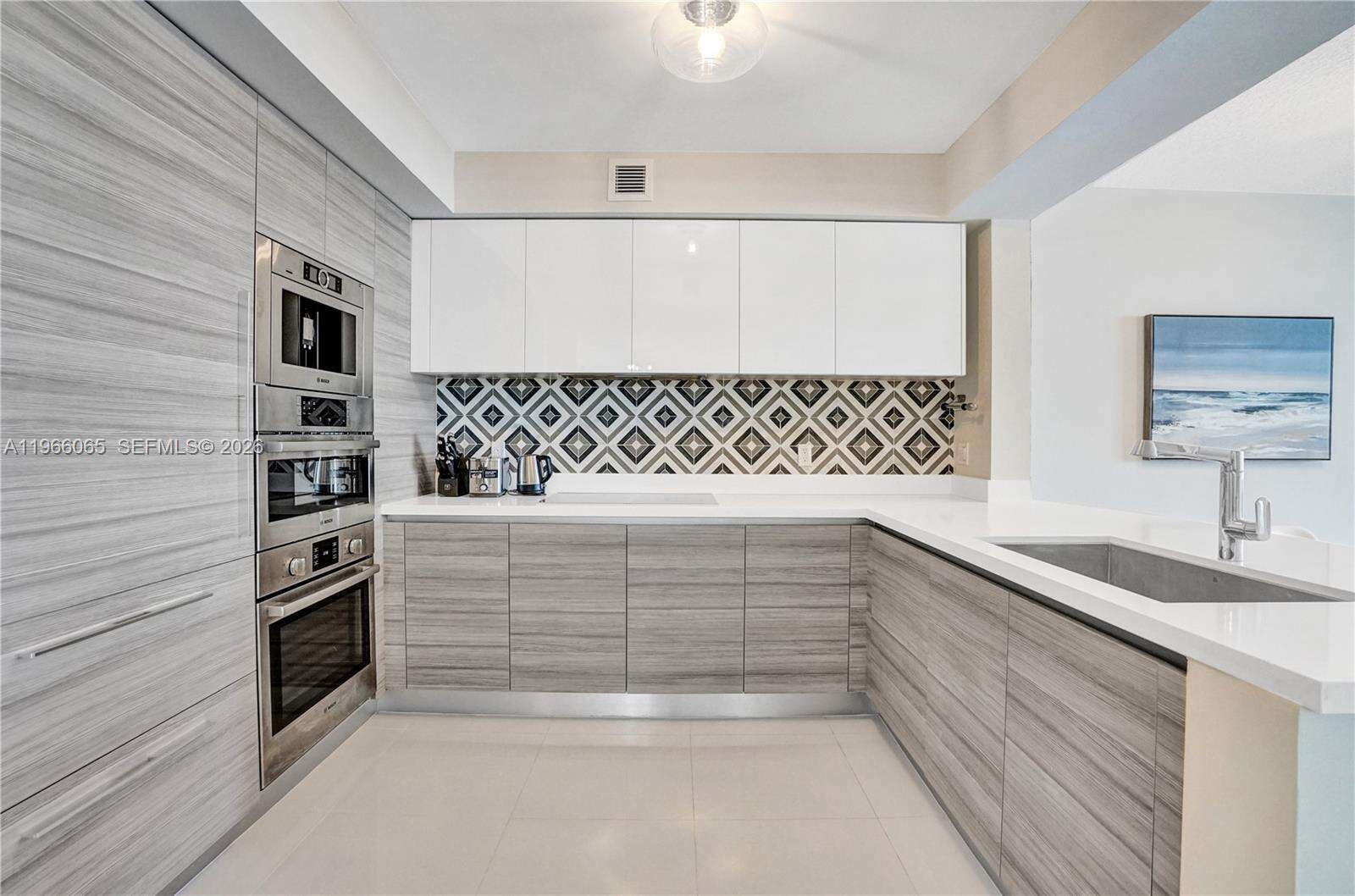 Parque Towers at 300 Sunny Isles Blvd, Sunny Isles Beach, FL 33160 - For Rent photo 4