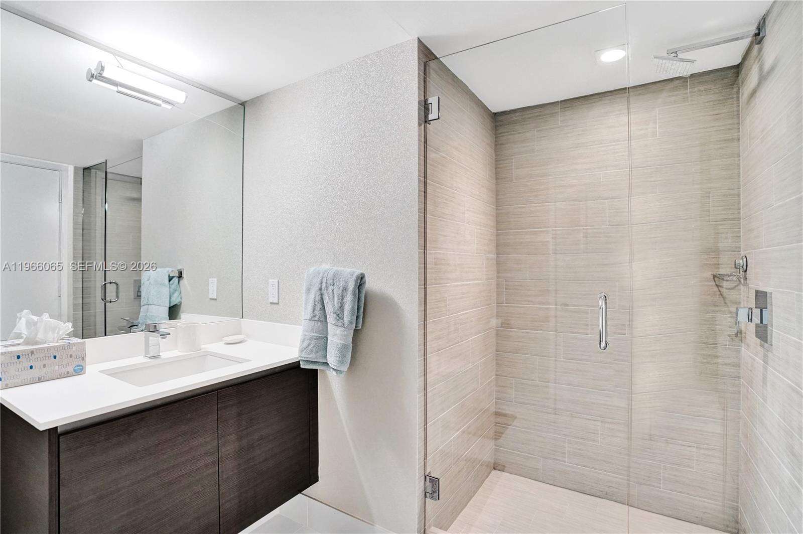 Parque Towers at 300 Sunny Isles Blvd, Sunny Isles Beach, FL 33160 - For Rent photo 36