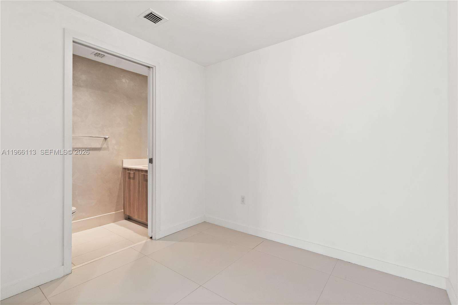 Paraiso Bayviews at Miami, FL 33137 - For Rent photo 15