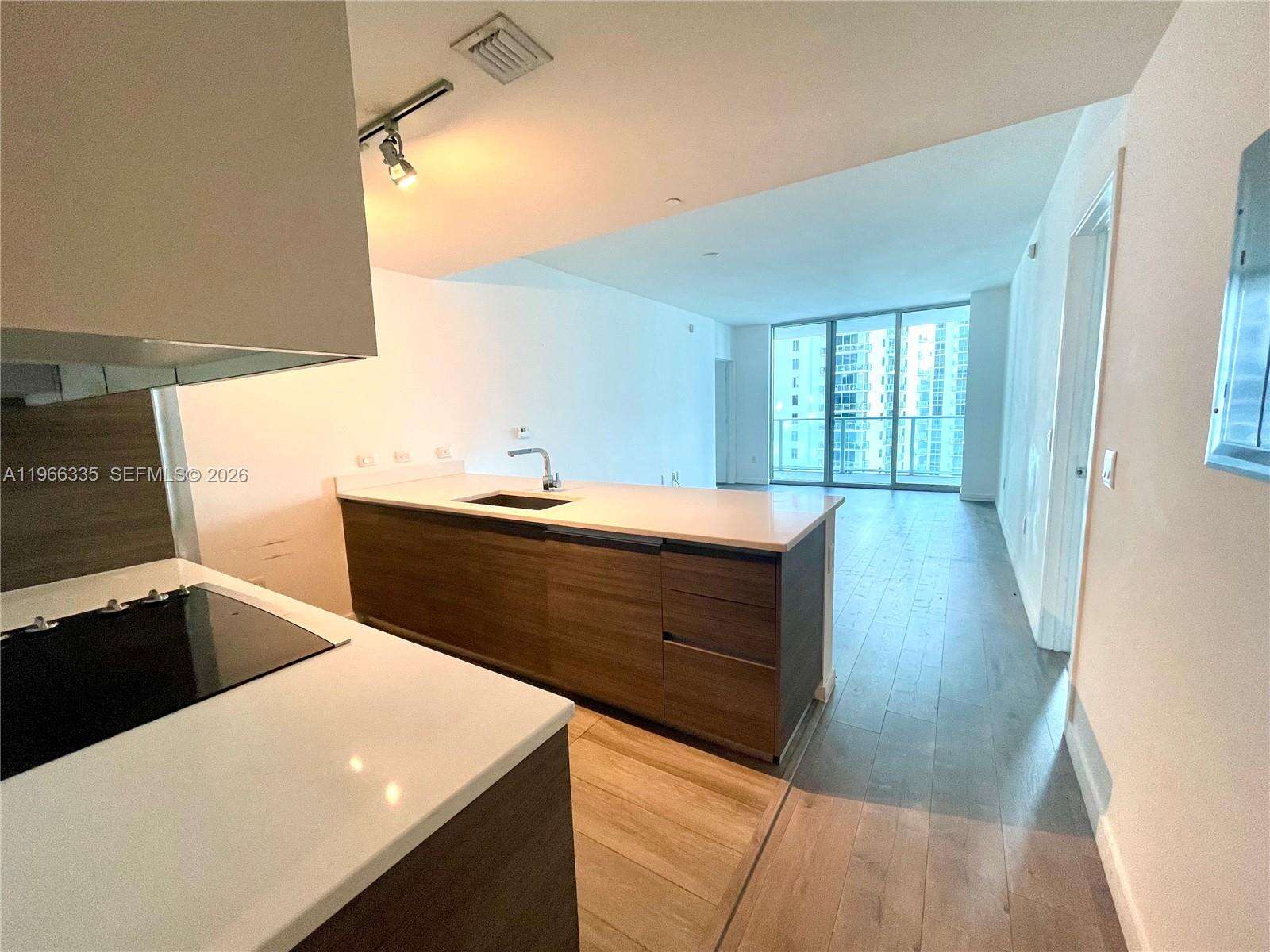 Millecento at 1100 Miami Ave, Miami, FL 33130 - For Rent photo 33