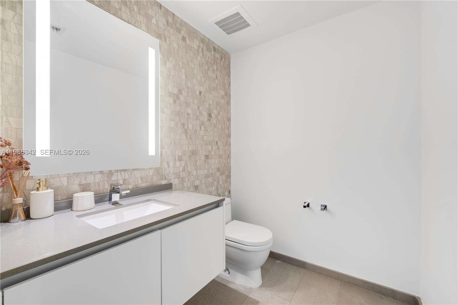Rise Brickell at 88 7 St, Miami, FL 33130 - For Rent photo 18