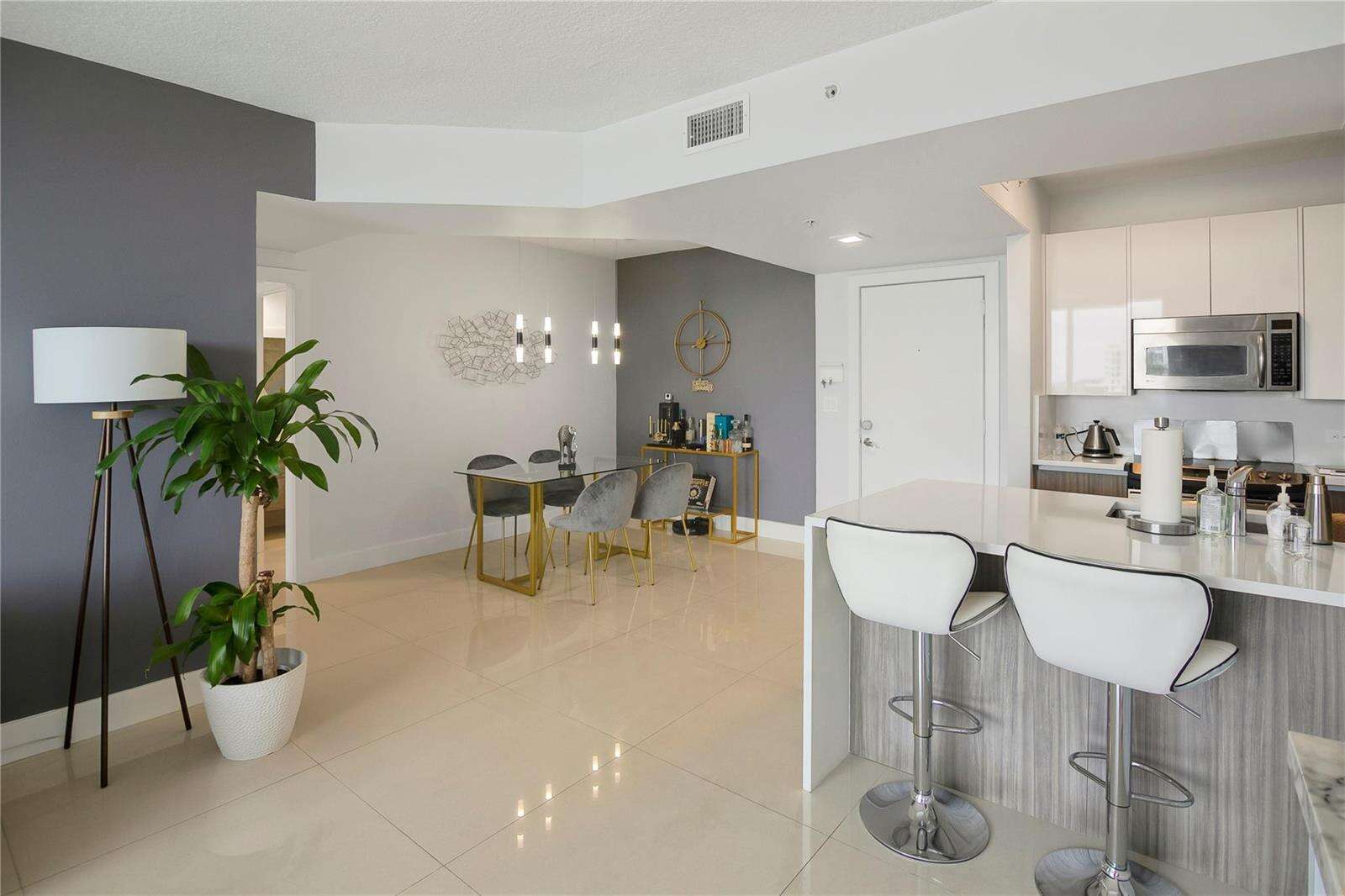 Venture at 18800 29, Aventura, FL 33180 - For Rent photo 13
