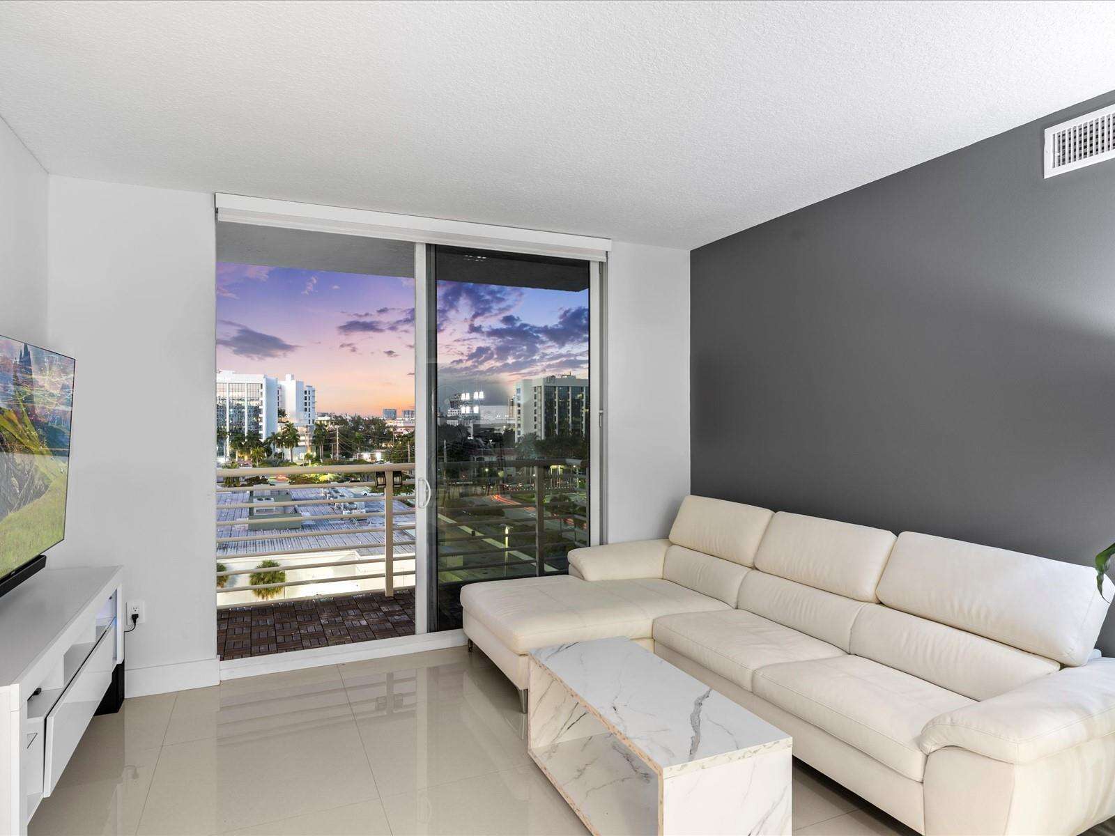 Venture at 18800 29, Aventura, FL 33180 - For Rent photo 5