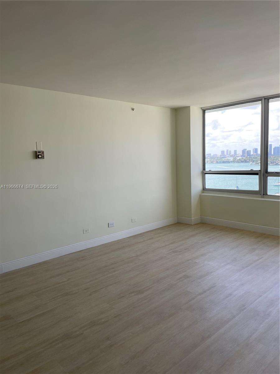 Flamingo South Beach at 1500 Bay Rd, Miami Beach, FL 33139 - For Rent photo 14