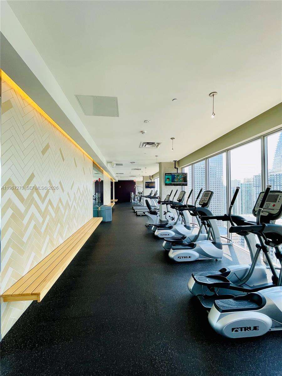 Centro at Miami, FL 33131 - For Rent photo 13