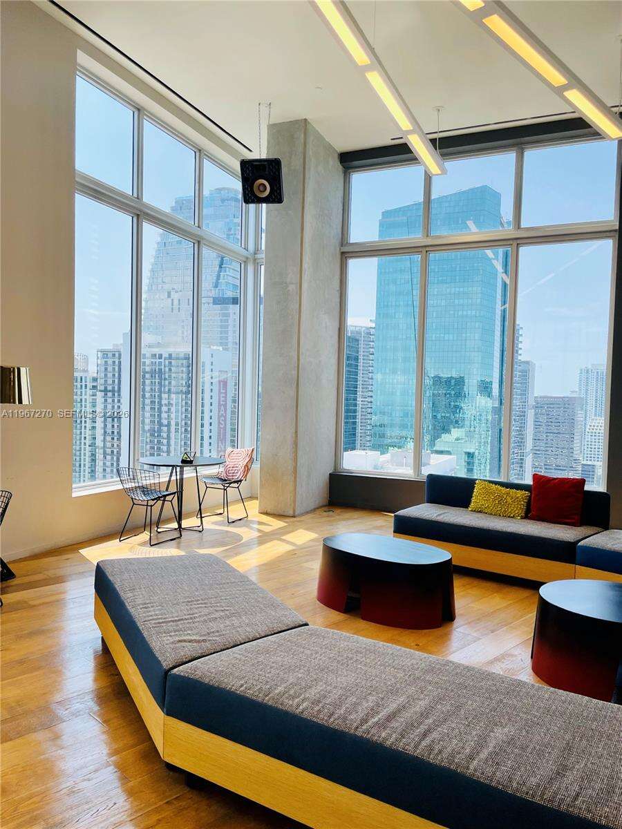 Centro at Miami, FL 33131 - For Rent photo 16