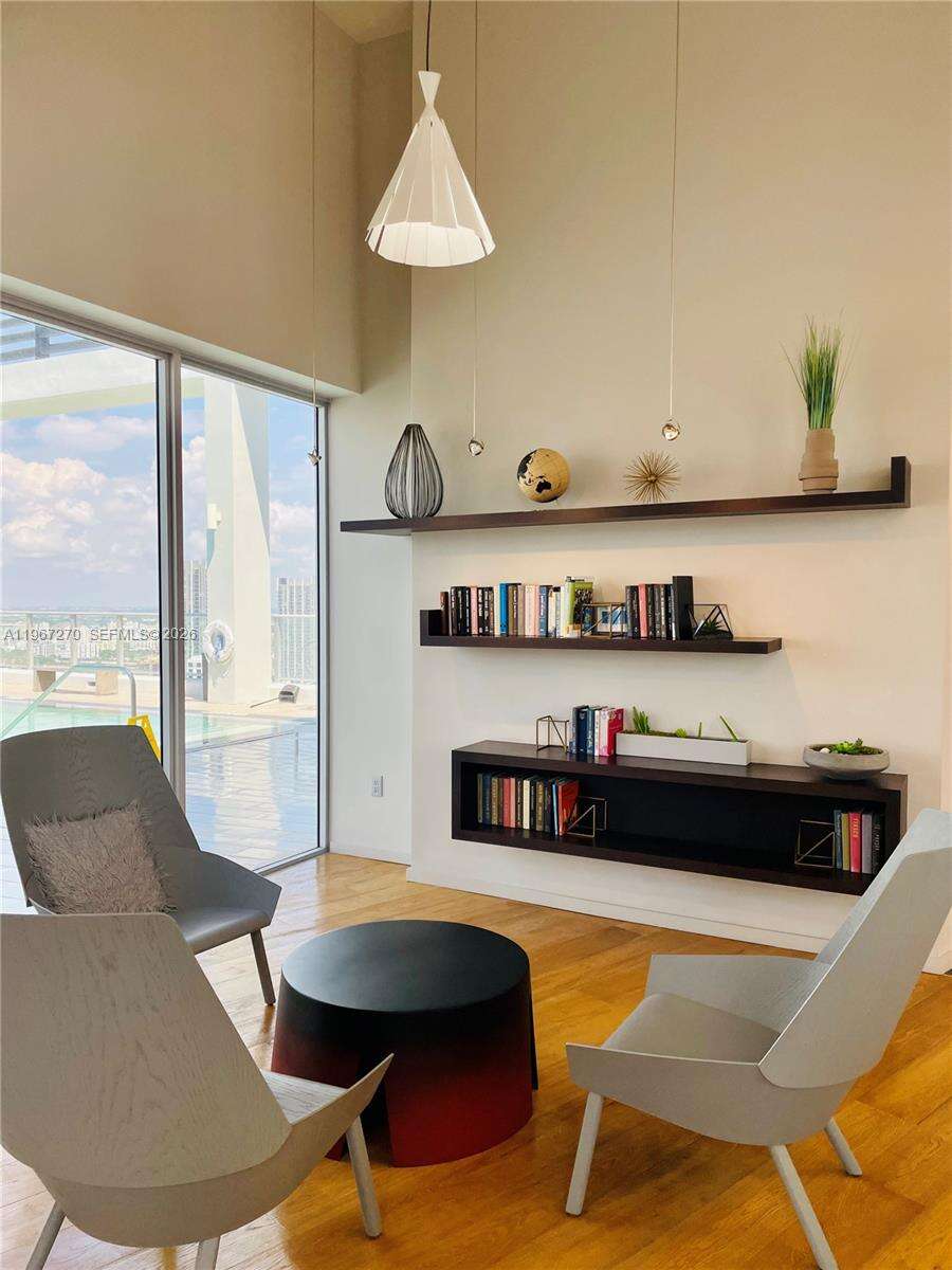 Centro at Miami, FL 33131 - For Rent photo 17