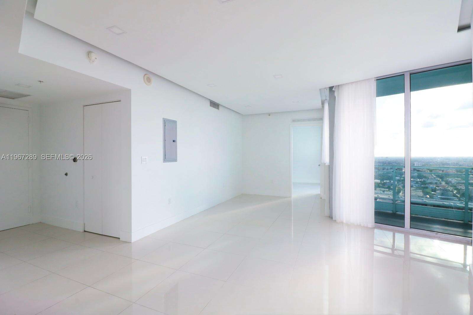 Mint at 92 3 St, Miami, FL 33130 - For Rent photo 2