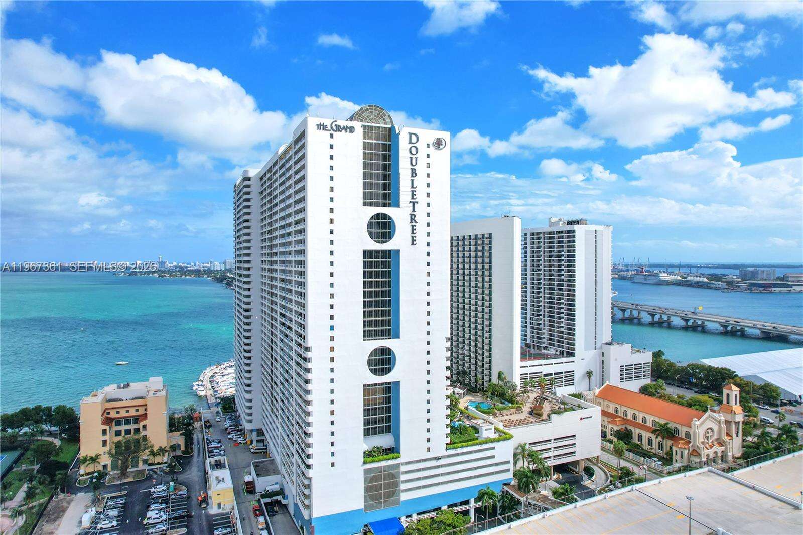 The Grand at 1717 Bayshore Dr, Miami, FL 33132 - For Rent photo 17