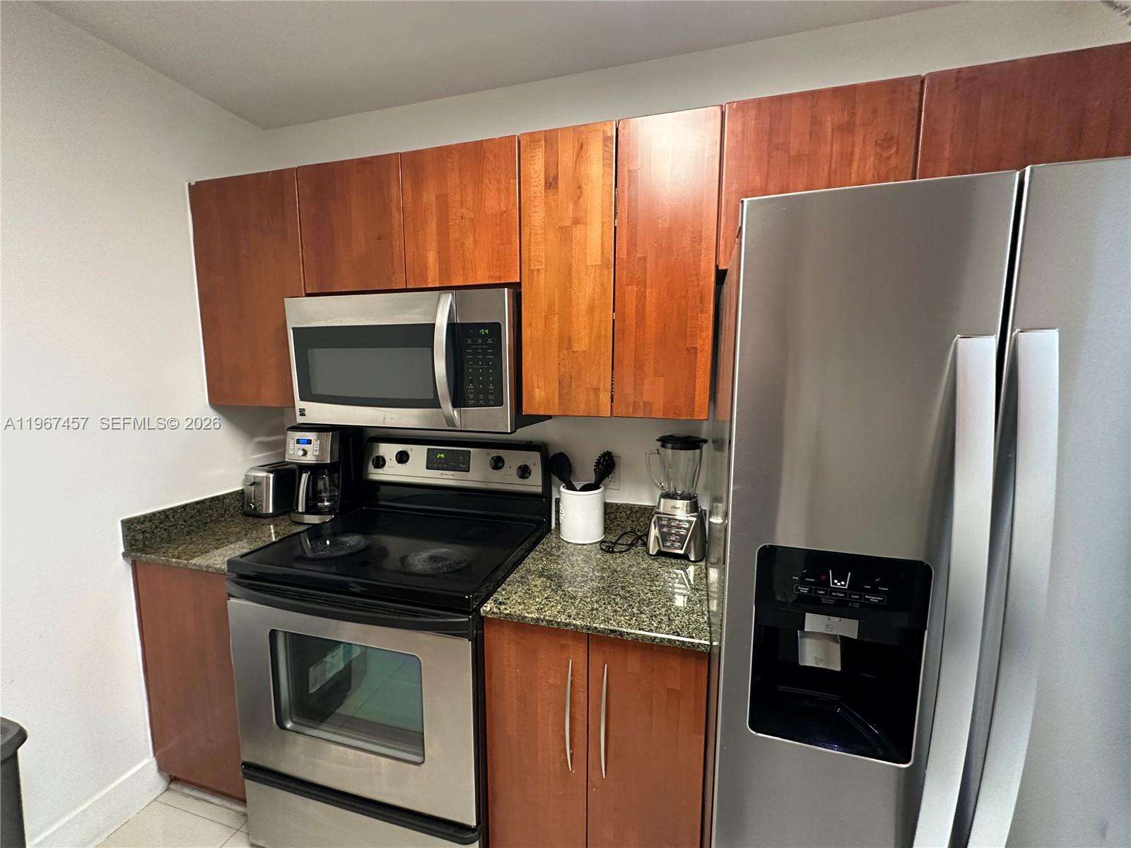 The Club At Brickell Bay at 1200 Brickell Bay Dr, Miami, FL 33131 - For Rent photo 7