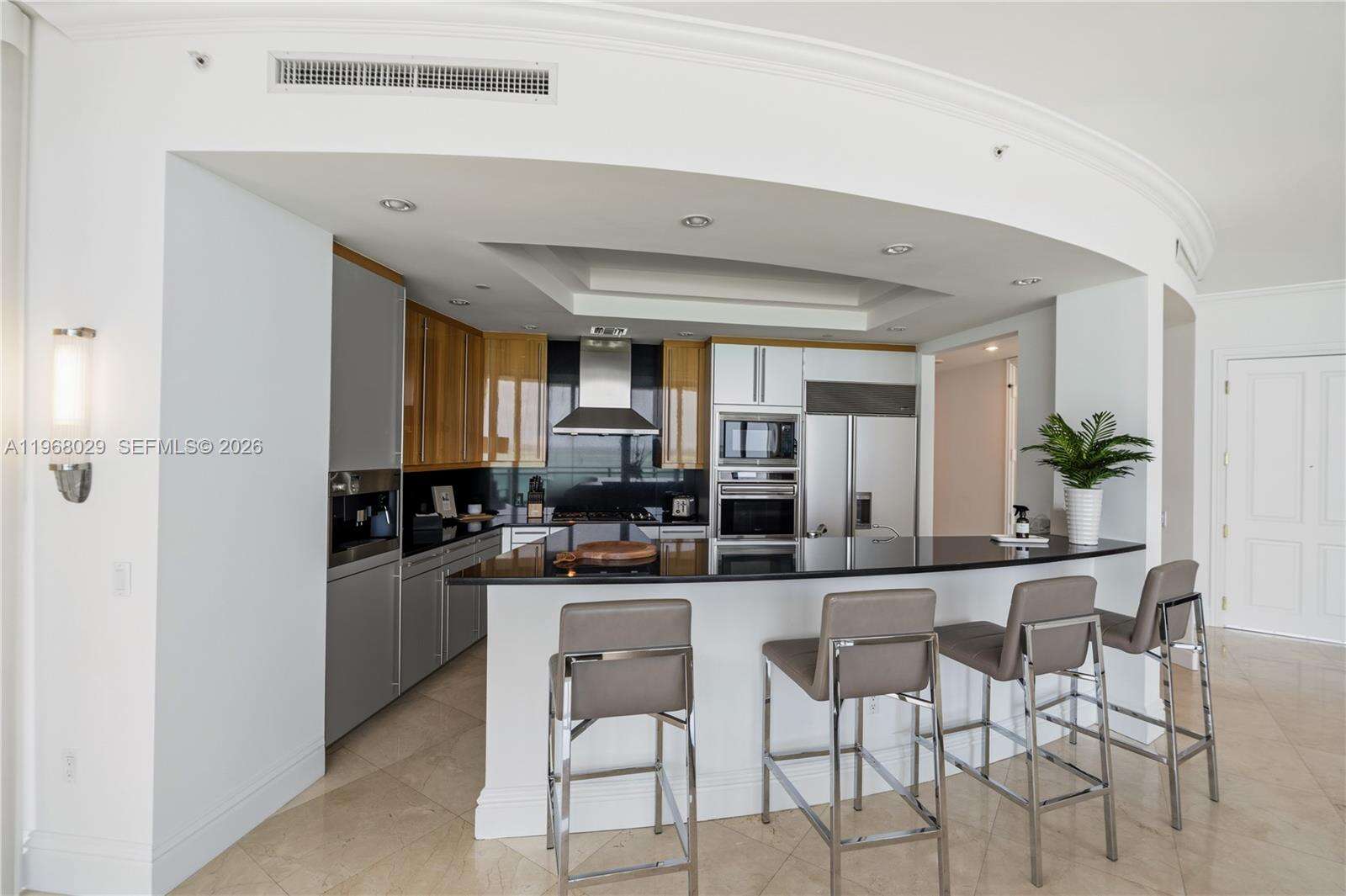 The Ritz Carlton Condos For Sale & Rent at 10295 Collins Ave, Bal Harbour, FL 33154 - For Rent photo 13