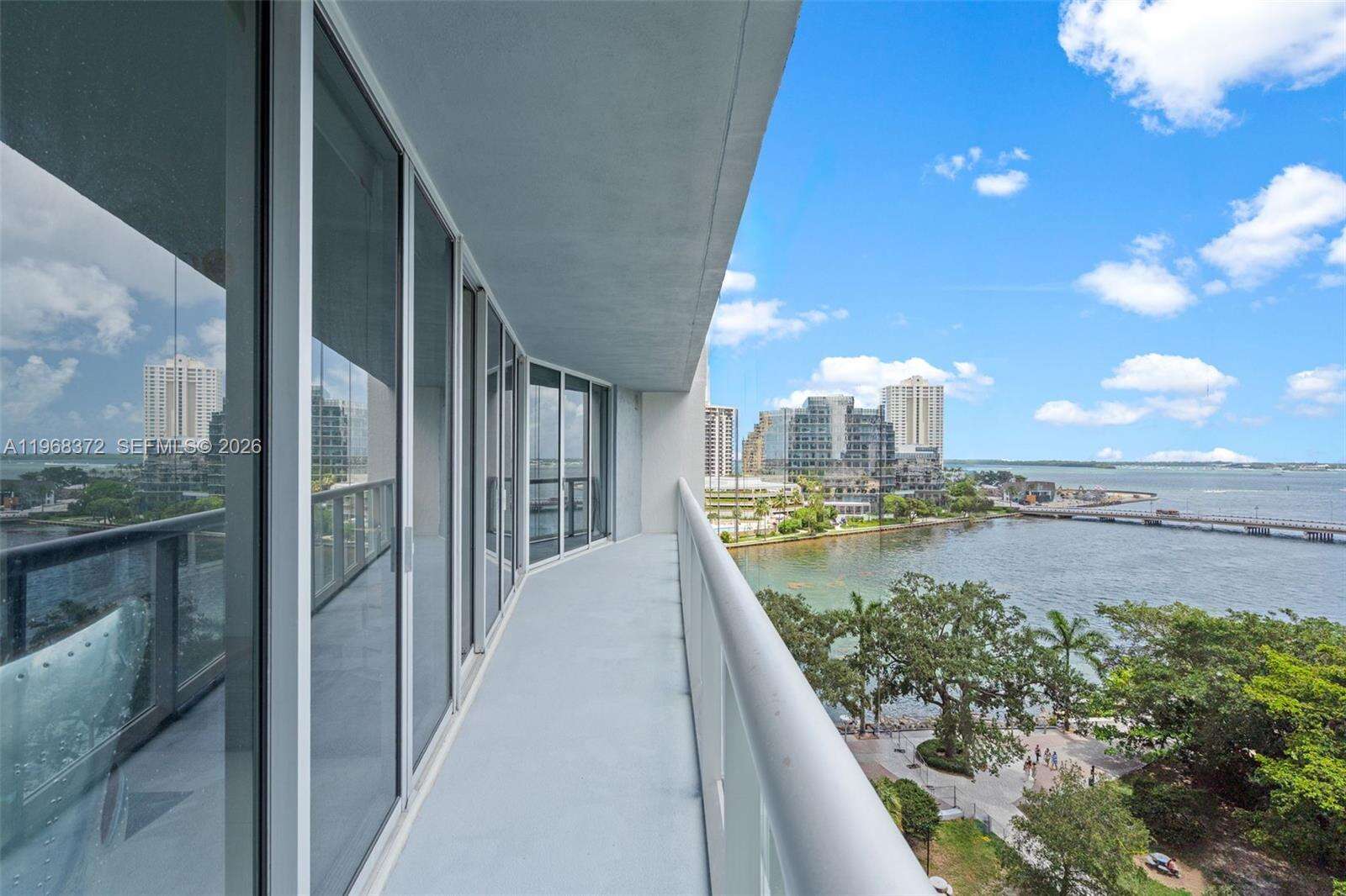 Icon Brickell 2 at 495 Brickell Ave, Miami, FL 33131 - For Rent photo 43