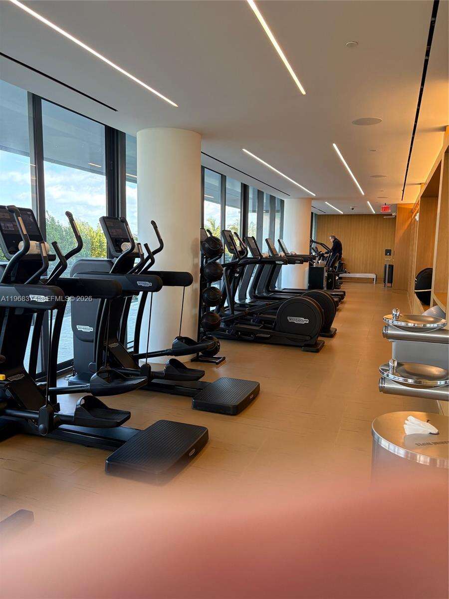 Eighty Seven Park at 8701 Collins Ave, Miami Beach, FL 33154 - For Rent photo 23