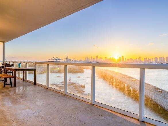 Icon at 450 Alton Rd, Miami Beach, FL 33139 - For Rent photo 2
