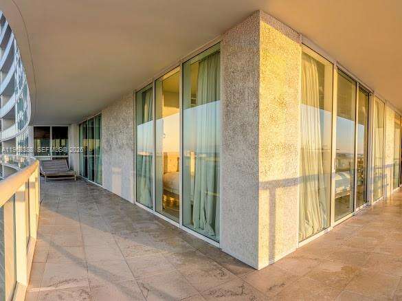 Icon at 450 Alton Rd, Miami Beach, FL 33139 - For Rent photo 14