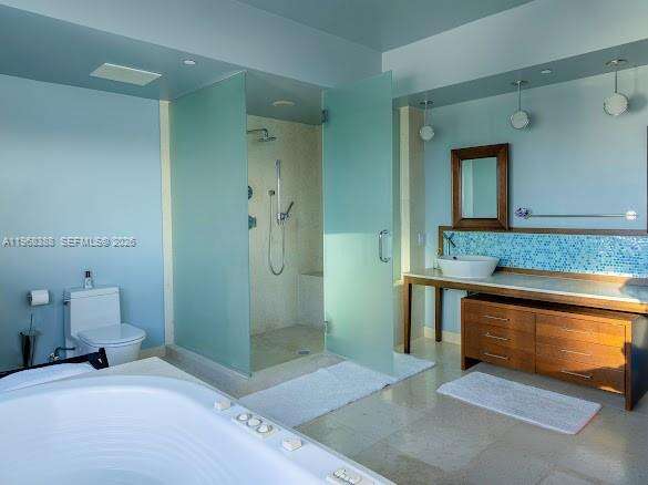Icon at 450 Alton Rd, Miami Beach, FL 33139 - For Rent photo 19
