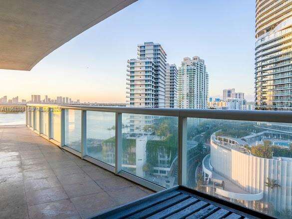 Icon at 450 Alton Rd, Miami Beach, FL 33139 - For Rent photo 22