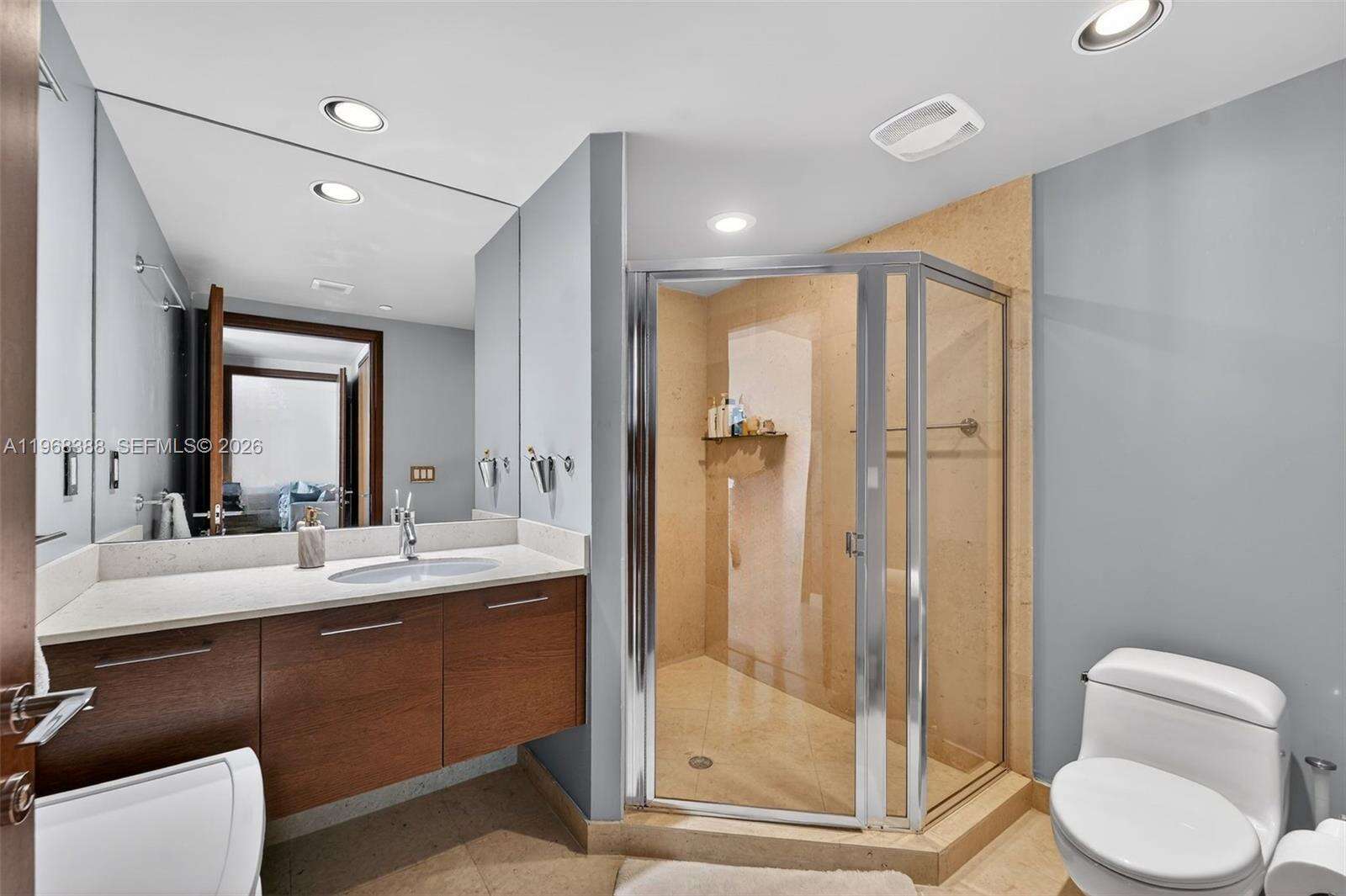 Icon at 450 Alton Rd, Miami Beach, FL 33139 - For Rent photo 26