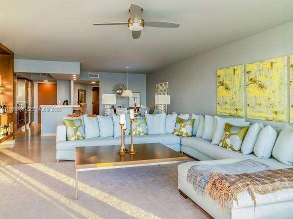 Icon at 450 Alton Rd, Miami Beach, FL 33139 - For Rent photo 4