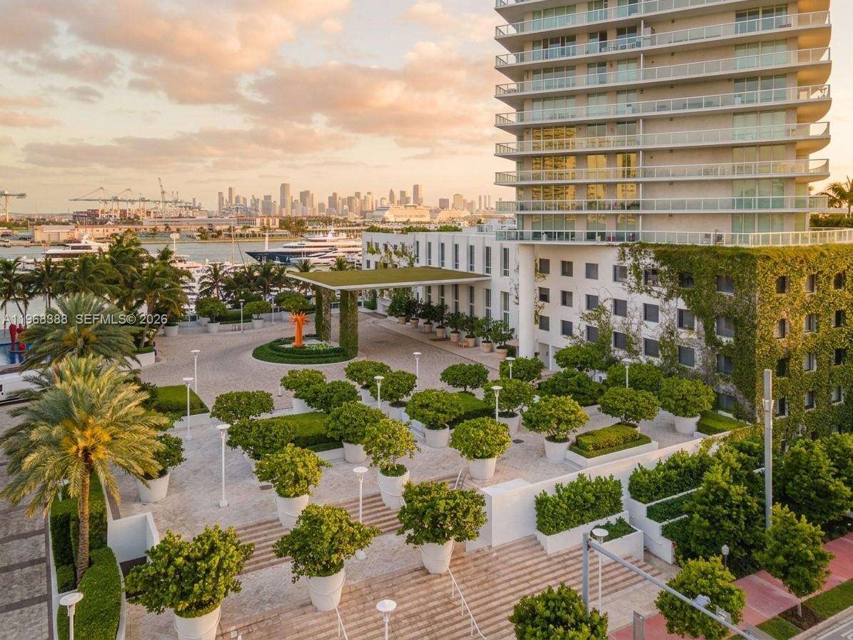Icon at 450 Alton Rd, Miami Beach, FL 33139 - For Rent photo 35