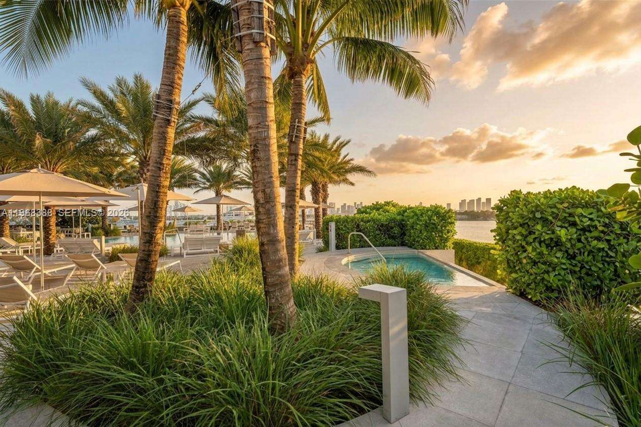 Icon at 450 Alton Rd, Miami Beach, FL 33139 - For Rent photo 36