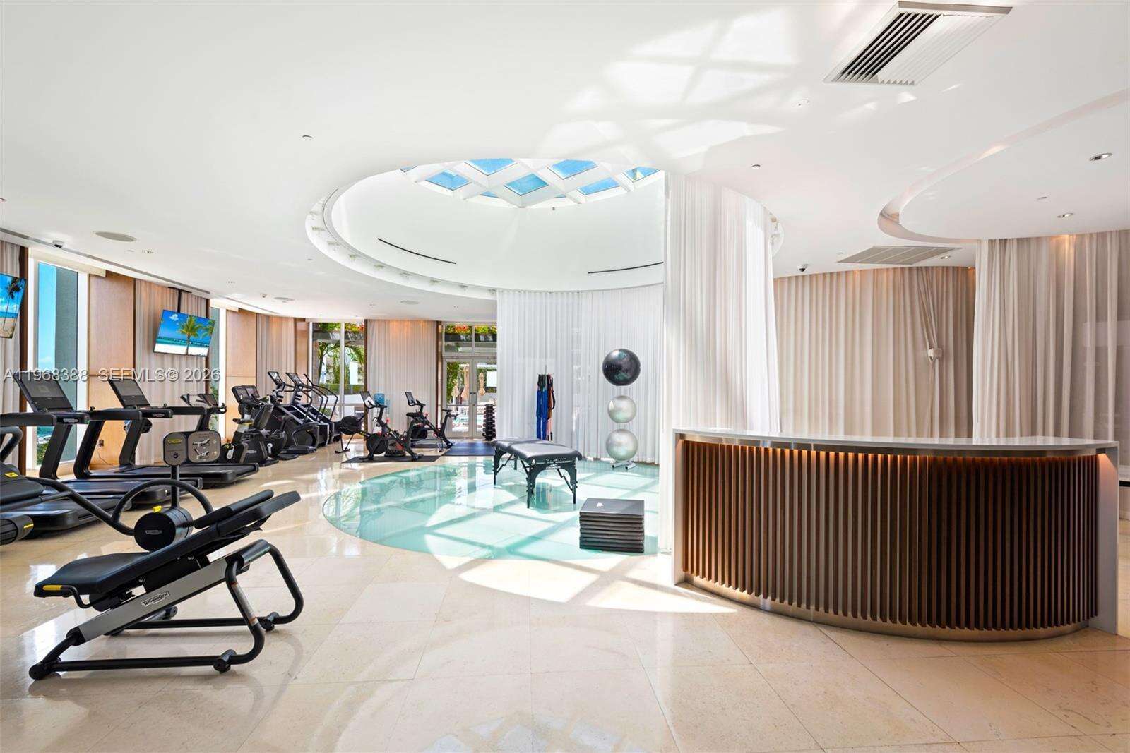 Icon at 450 Alton Rd, Miami Beach, FL 33139 - For Rent photo 48
