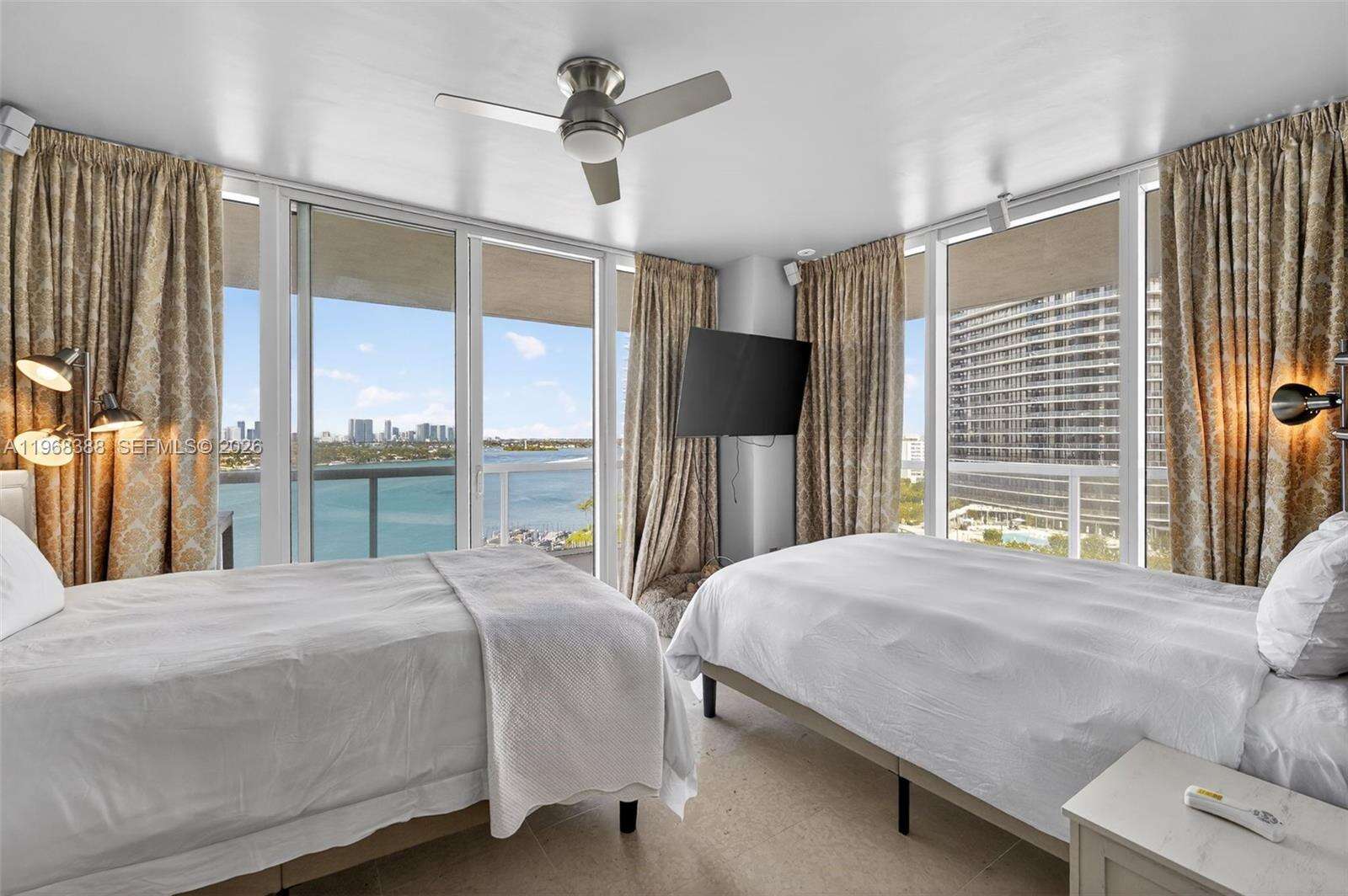Icon at 450 Alton Rd, Miami Beach, FL 33139 - For Rent photo 63
