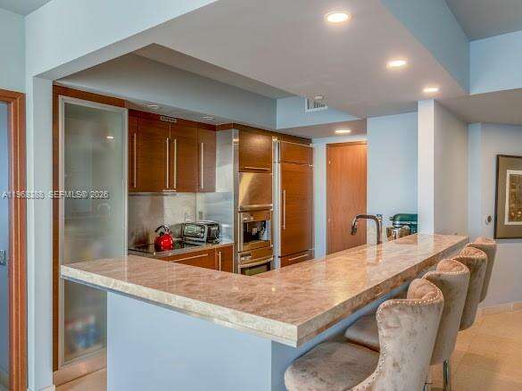 Icon at 450 Alton Rd, Miami Beach, FL 33139 - For Rent photo 9