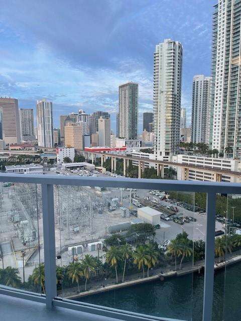 Latitude On The River at 185 7 St, Miami, FL 33130 - For Rent photo 2