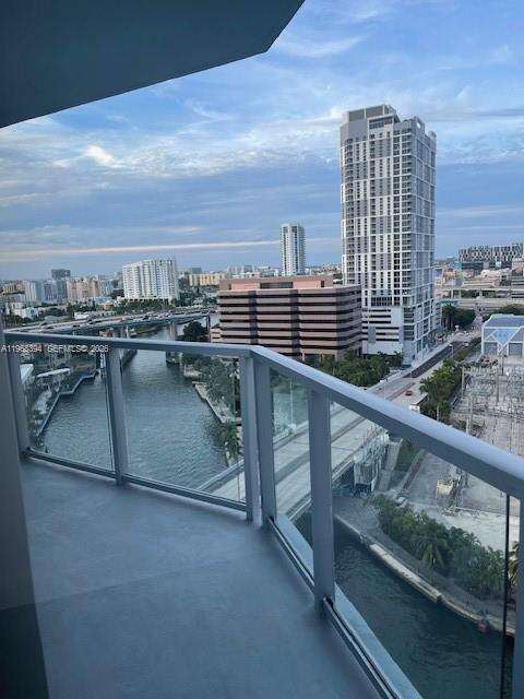 Latitude On The River at 185 7 St, Miami, FL 33130 - For Rent photo 3