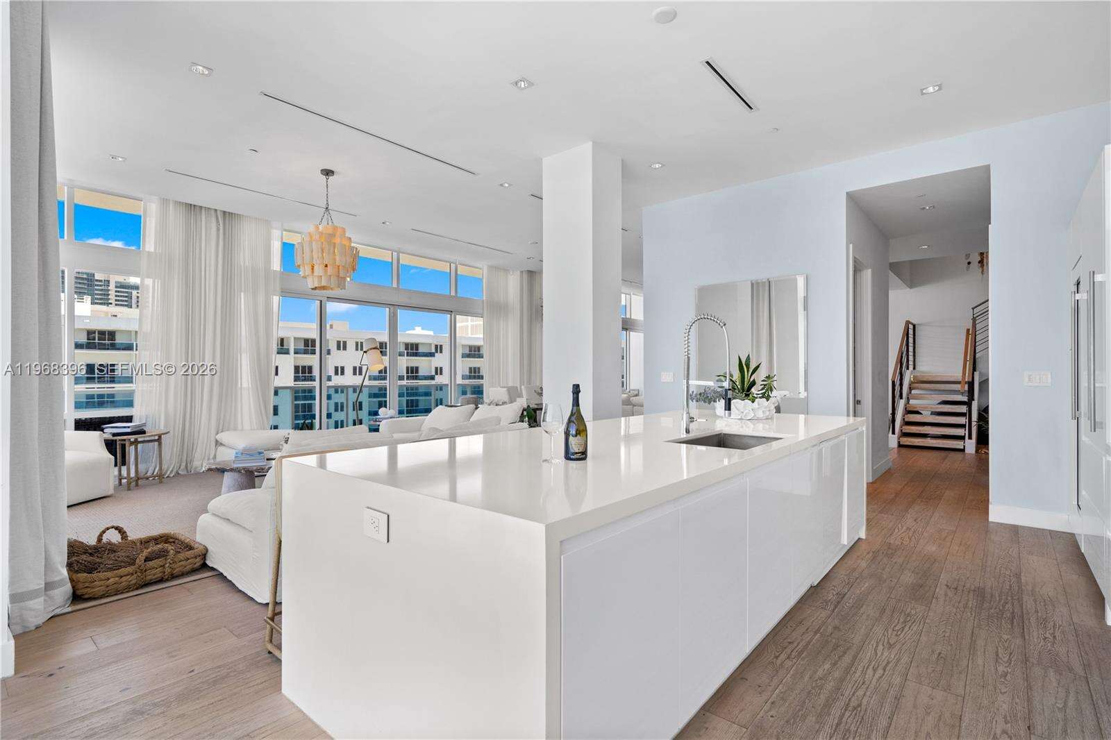 1 Hotel & Homes at 102 24 St, Miami Beach, FL 33139 - For Rent photo 13