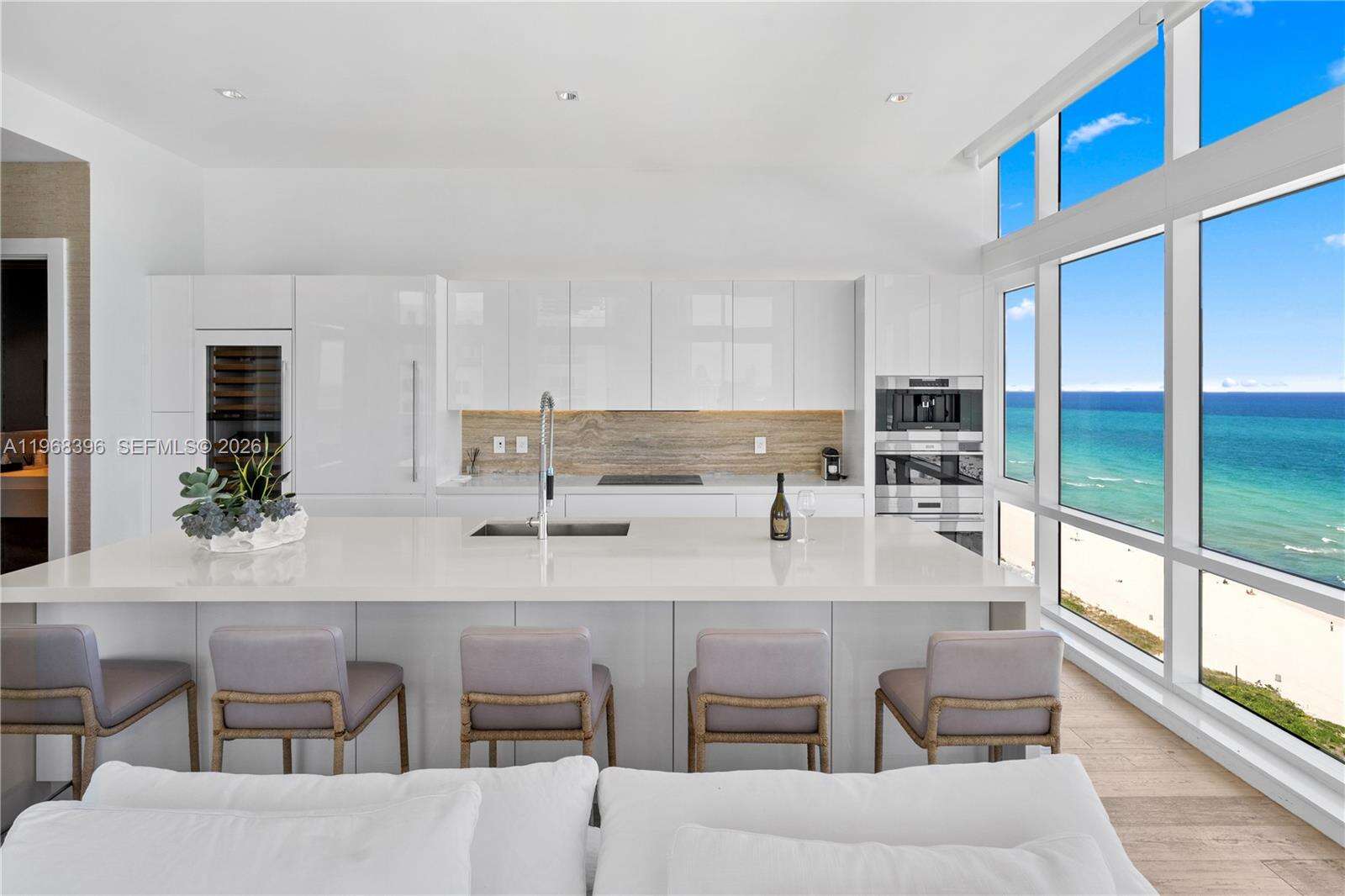 1 Hotel & Homes at 102 24 St, Miami Beach, FL 33139 - For Rent photo 9