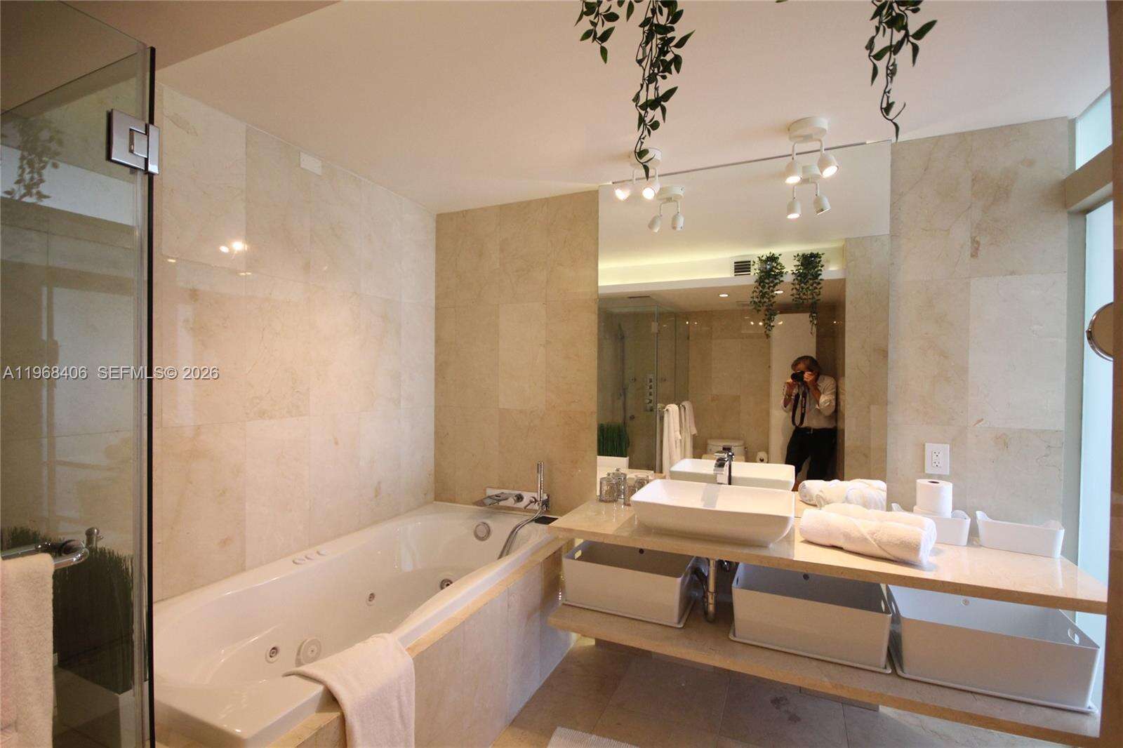 Seacoast 5151 at 5151 Collins Ave, Miami Beach, FL 33140 - For Rent photo 23