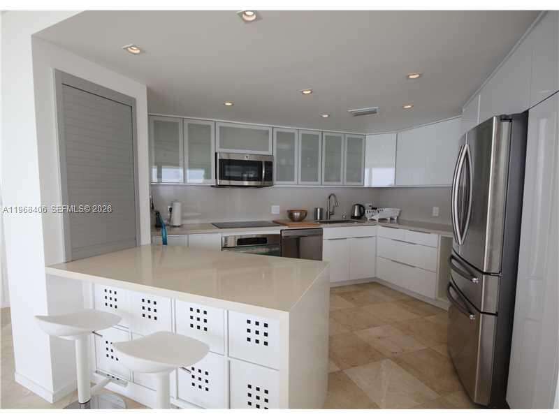Seacoast 5151 at 5151 Collins Ave, Miami Beach, FL 33140 - For Rent photo 10