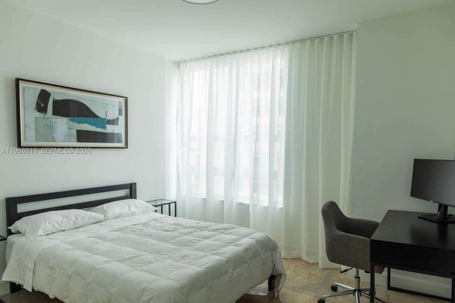 The Plaza On Brickell East at 950 Brickell Bay Dr, Miami, FL 33131 - For Rent photo 10