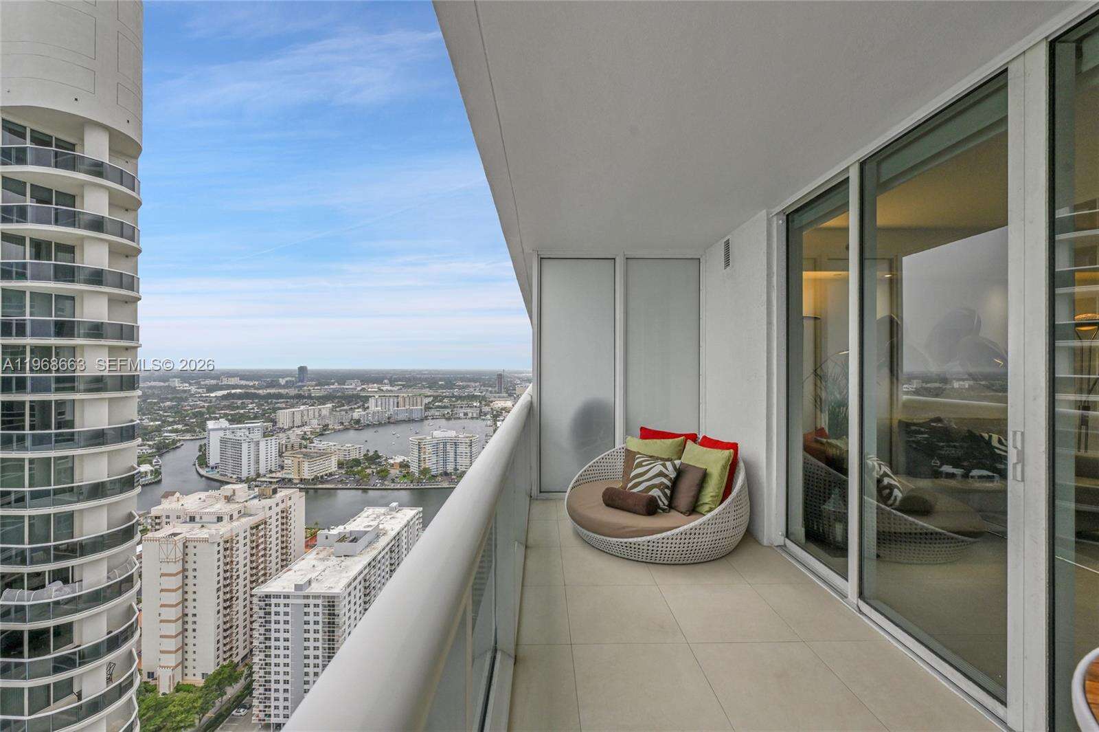 The Beach Club Two at 1830 Ocean Dr, Hallandale Beach, FL 33009 - For Rent photo 11