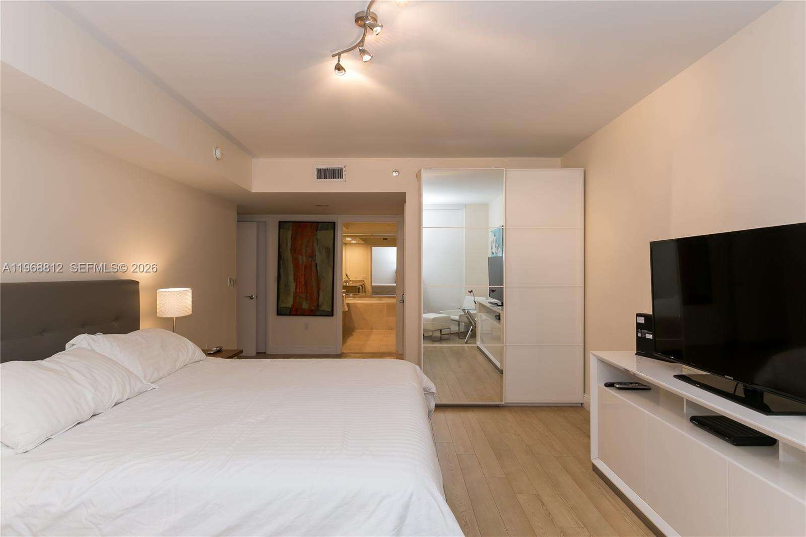 The Beach Club Two at 1830 Ocean Dr, Hallandale Beach, FL 33009 - For Rent photo 14