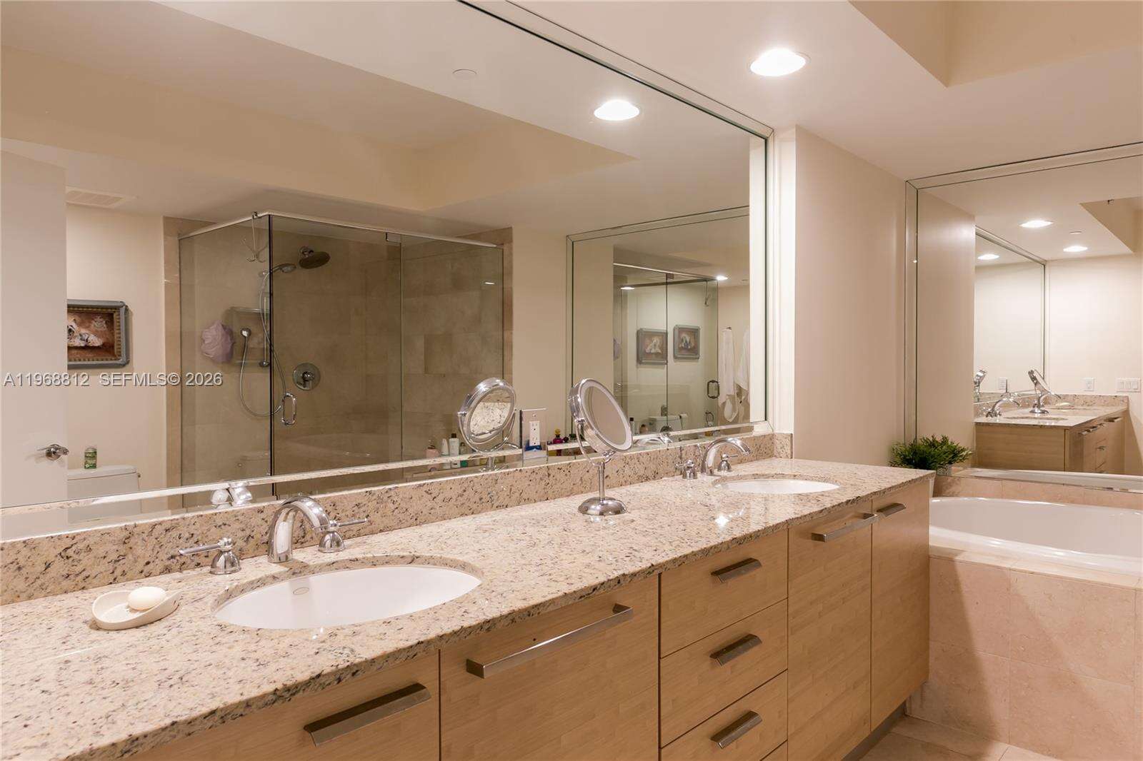 The Beach Club Two at 1830 Ocean Dr, Hallandale Beach, FL 33009 - For Rent photo 15