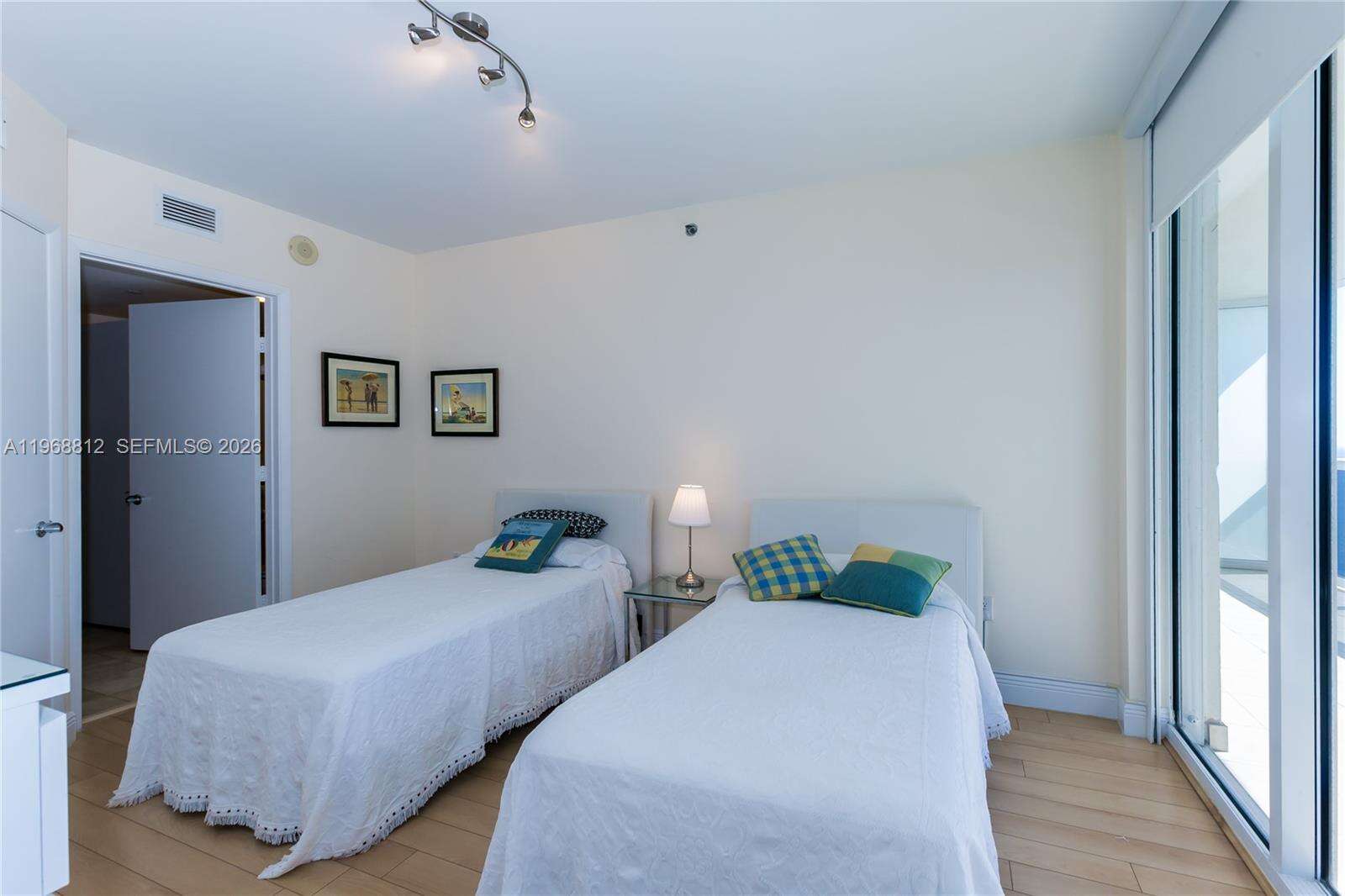 The Beach Club Two at 1830 Ocean Dr, Hallandale Beach, FL 33009 - For Rent photo 16
