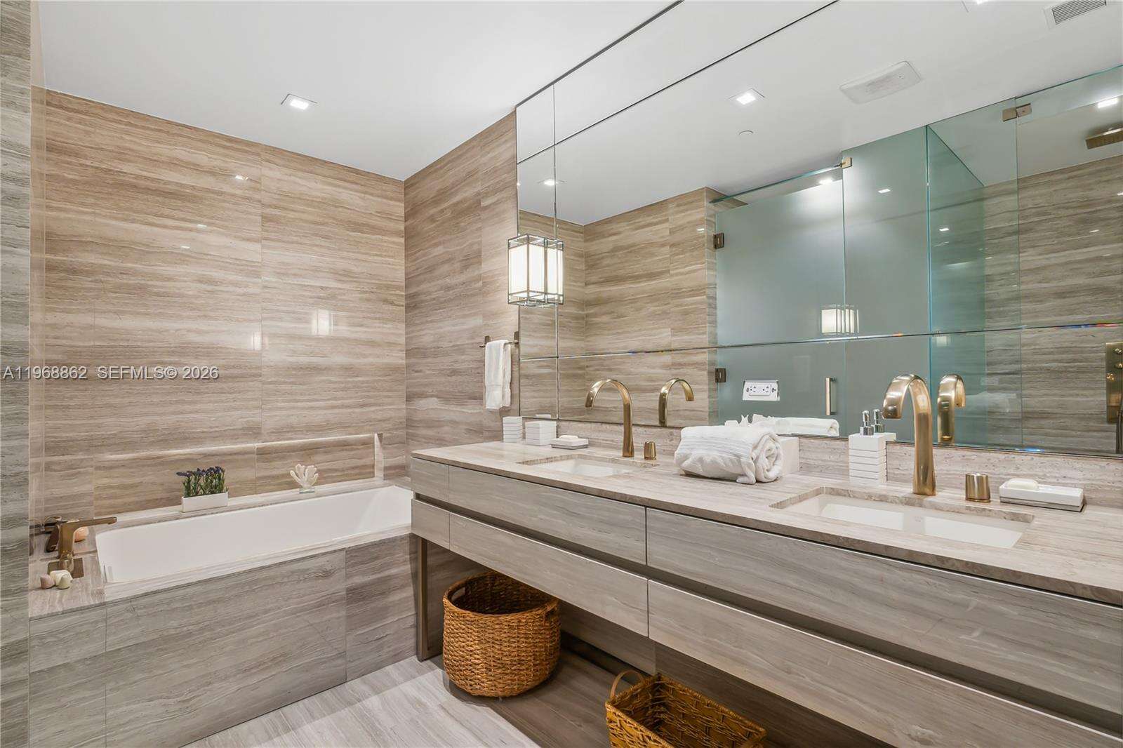 Armani Casa at 18975 Collins Ave, Sunny Isles Beach, FL 33160 - For Rent photo 21