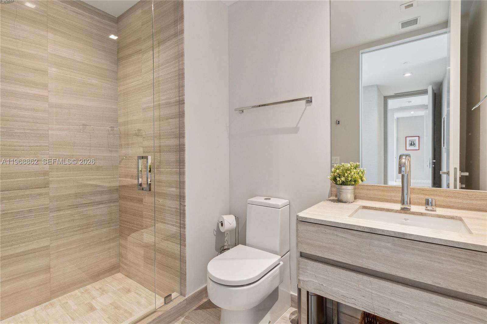 Armani Casa at 18975 Collins Ave, Sunny Isles Beach, FL 33160 - For Rent photo 29