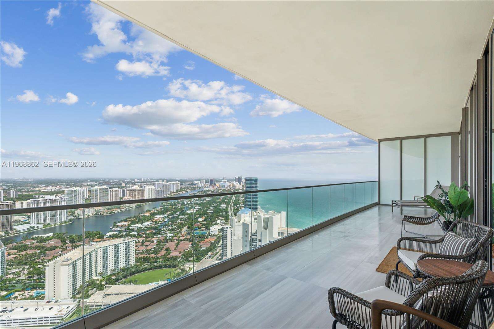 Armani Casa at 18975 Collins Ave, Sunny Isles Beach, FL 33160 - For Rent photo 4