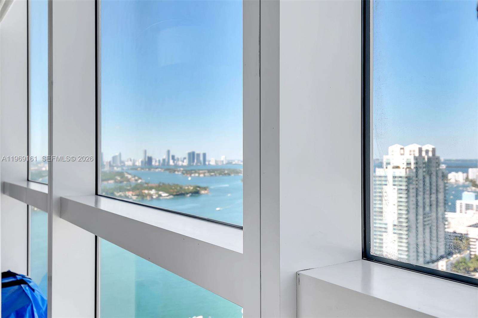 Icon at 450 Alton Rd, Miami Beach, FL 33139 - For Rent photo 3