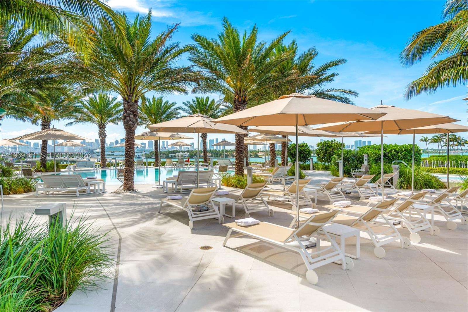 Icon at 450 Alton Rd, Miami Beach, FL 33139 - For Rent photo 34